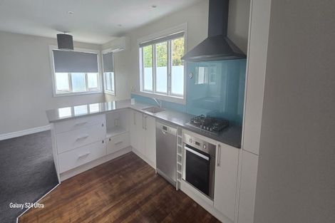 Photo of property in 25 Glenfern Road, Mellons Bay, Auckland, 2014
