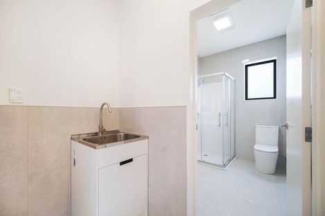 Photo of property in 10 Kaapehu Street, Karaka, 2578