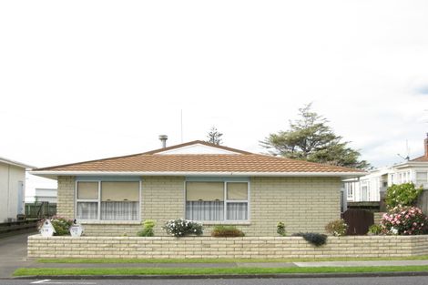 Photo of property in 2/19 Darnell Street, Fitzroy, New Plymouth, 4312