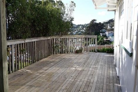 Photo of property in 27 Townsend Road, Miramar, Wellington, 6022