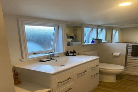 Photo of property in 45 Wakefield Avenue, Sumner, Christchurch, 8081