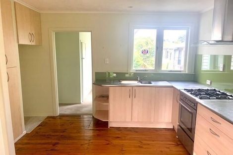 Photo of property in 727 Swanson Road, Swanson, Auckland, 0612