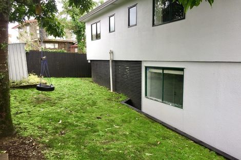 Photo of property in 91a Colwill Road, Massey, Auckland, 0614