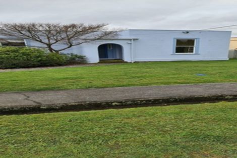 Photo of property in 44 Monckton Street, Feilding, 4702