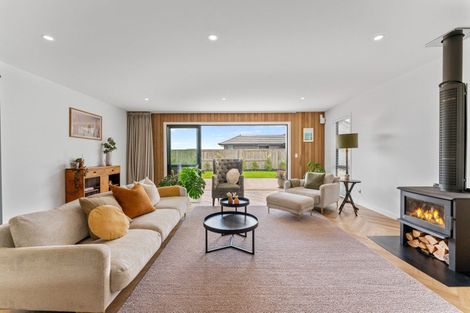 Photo of property in 31 Maunganamu Drive, Wharewaka, Taupo, 3330