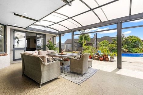 Photo of property in 21 Pyle Road East, One Tree Point, Whangarei, 0171