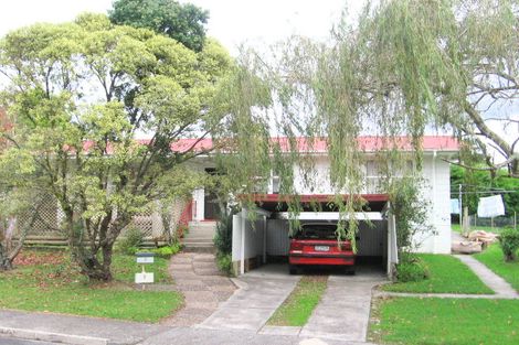 Photo of property in 3 Edgewood Way, Henderson, Auckland, 0612