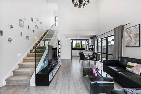 Photo of property in 23 Matata Drive, Takanini, 2112