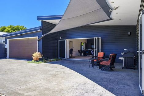Photo of property in 7a Chester Place, Taradale, Napier, 4112