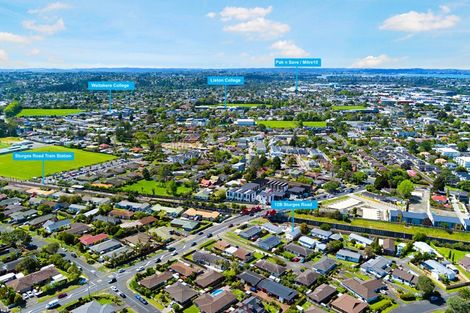 Photo of property in 12b Sturges Road, Henderson, Auckland, 0612