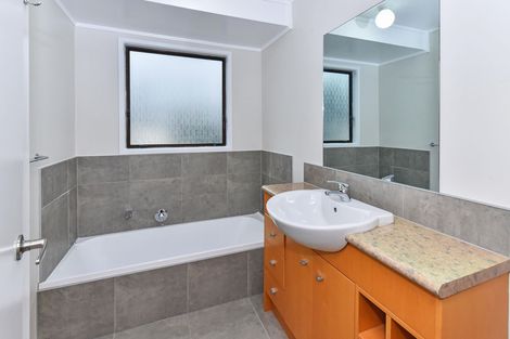 Photo of property in 50 Aarts Avenue, Manurewa, Auckland, 2102