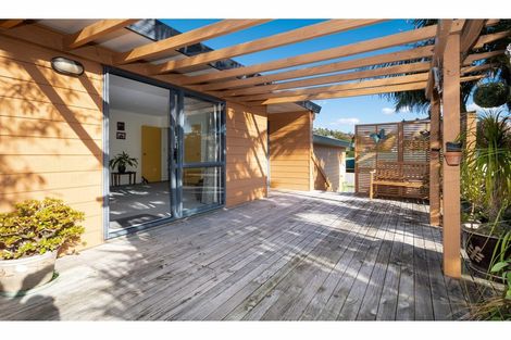 Photo of property in 155 Brian Crescent, Stanmore Bay, Whangaparaoa, 0932