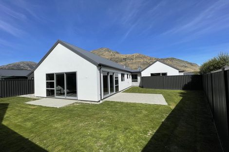 Photo of property in 106 Stalker Road, Lower Shotover, Queenstown, 9304