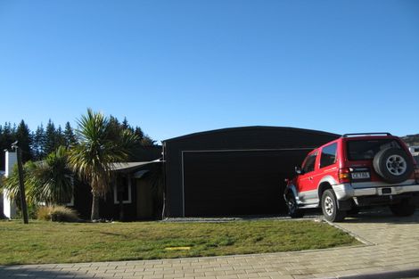 Photo of property in 9 Aspinall Street, Wanaka, 9305