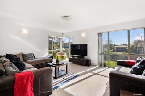 Photo of property in 9 Alta Terrace, Flat Bush, Auckland, 2019