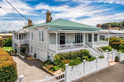 Photo of property in 19 Buchanan Street, Devonport, Auckland, 0624