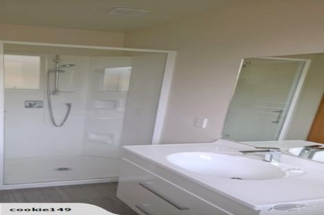 Photo of property in 2/40 Windermere Road, Papanui, Christchurch, 8053