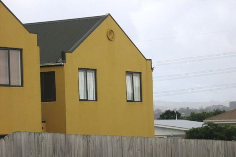 Photo of property in 13 Blumhardt Place, Avondale, Auckland, 1026
