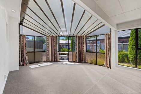 Photo of property in 196 Cranford Street, St Albans, Christchurch, 8014