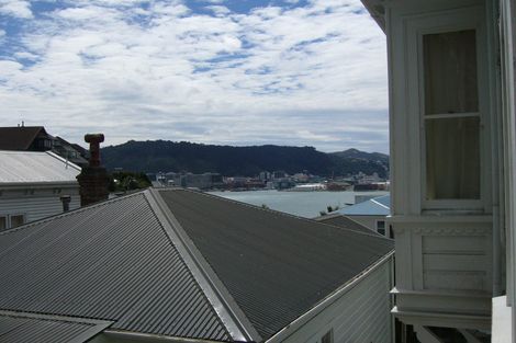 Photo of property in 6 Telford Terrace, Oriental Bay, Wellington, 6011