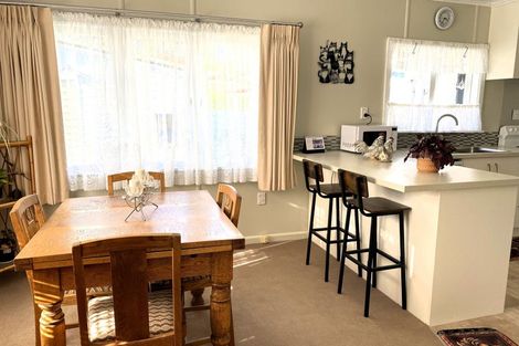 Photo of property in 602 Queen Sh25 Street, Thames, 3500