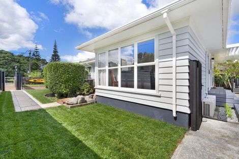 Photo of property in 31 Riverside Road, Orewa, 0931