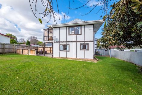 Photo of property in 2/4 Albert Street, Papakura, 2110