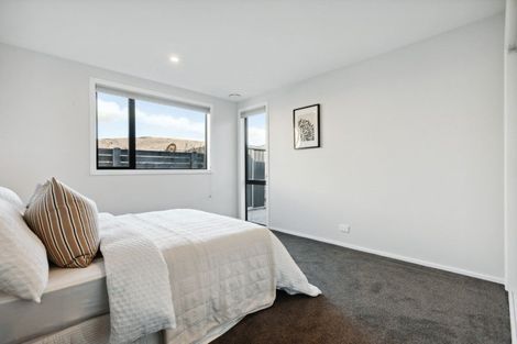 Photo of property in 6 Campbell Road, Wanaka, 9305