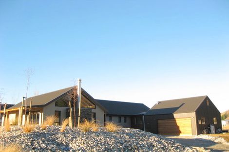 Photo of property in 19 Mathias Terrace, Arthurs Point, Queenstown, 9371