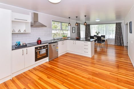 Photo of property in 50 Aarts Avenue, Manurewa, Auckland, 2102