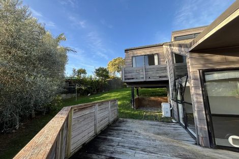 Photo of property in 26 Orinda Close, Botany Downs, Auckland, 2010