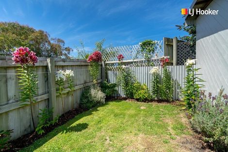 Photo of property in 11 Crest Street, Tainui, Dunedin, 9013