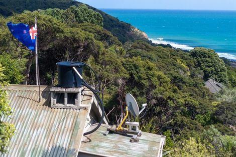 Photo of property in 7g Whaanga Road, Raglan, 3297