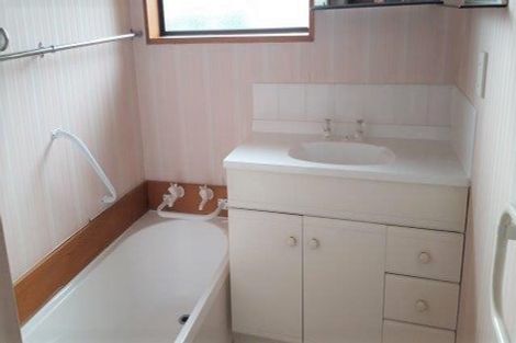 Photo of property in 8a Grassmere Street, Papanui, Christchurch, 8052