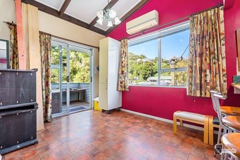 Photo of property in 15 John Street, Stokes Valley, Lower Hutt, 5019