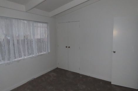 Photo of property in 77 Chichester Drive, Rosehill, Papakura, 2113