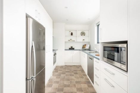 Photo of property in 1/241 Fifield Terrace, Opawa, Christchurch, 8023