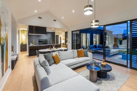 Photo of property in 298 Kitchener Road, Pukekohe, 2120