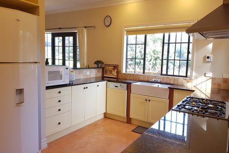 Photo of property in 12a Wicklam Lane, Greenhithe, Auckland, 0632