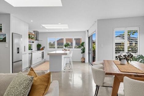 Photo of property in 6 Kahuparere Crescent, Pyes Pa, Tauranga, 3112