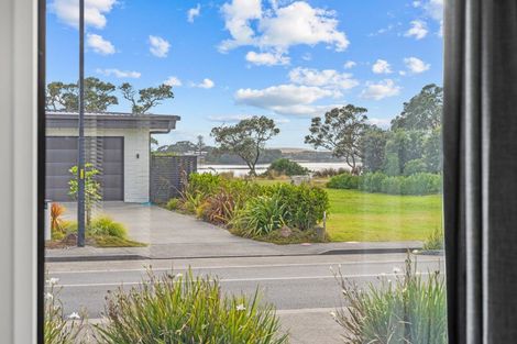 Photo of property in 2 William Gilbert Drive, Mangawhai, 0505