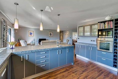 Photo of property in 21 Fairview Place, Havelock North, 4130