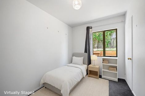 Photo of property in 121b Sunnyside Road, Sunnyvale, Auckland, 0612