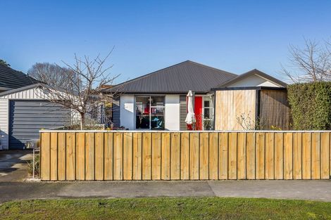 Photo of property in 70 Quinns Road, Shirley, Christchurch, 8013