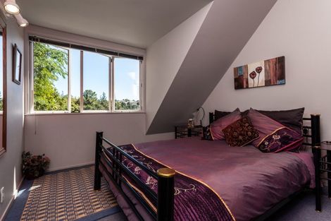 Photo of property in 6 Learmonth Avenue, Birkenhead, Auckland, 0626