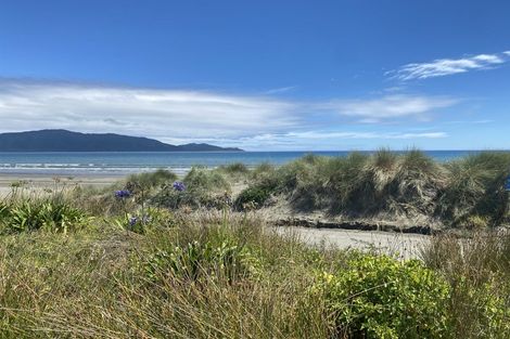 Photo of property in 101 Tutere Street, Waikanae Beach, Waikanae, 5036