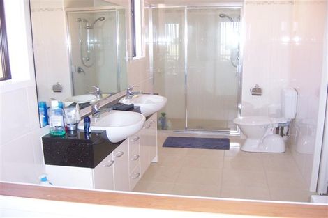 Photo of property in 60 Nautilus Drive, Gulf Harbour, Whangaparaoa, 0930