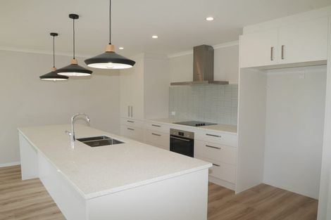 Photo of property in 38 Otaihanga Road, Otaihanga, Paraparaumu, 5036