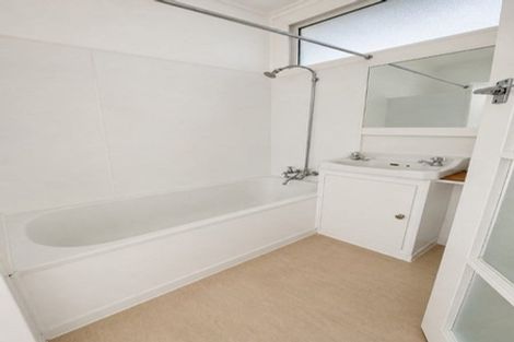 Photo of property in 5/42 Clevedon Road, Papakura, 2110