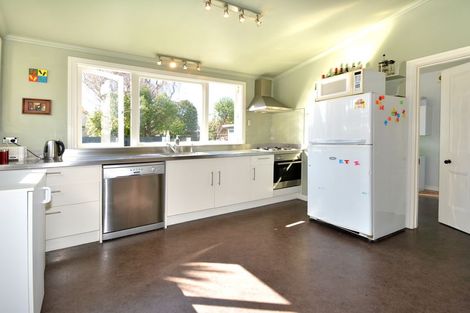 Photo of property in 69 Fitzroy Street, Caversham, Dunedin, 9012